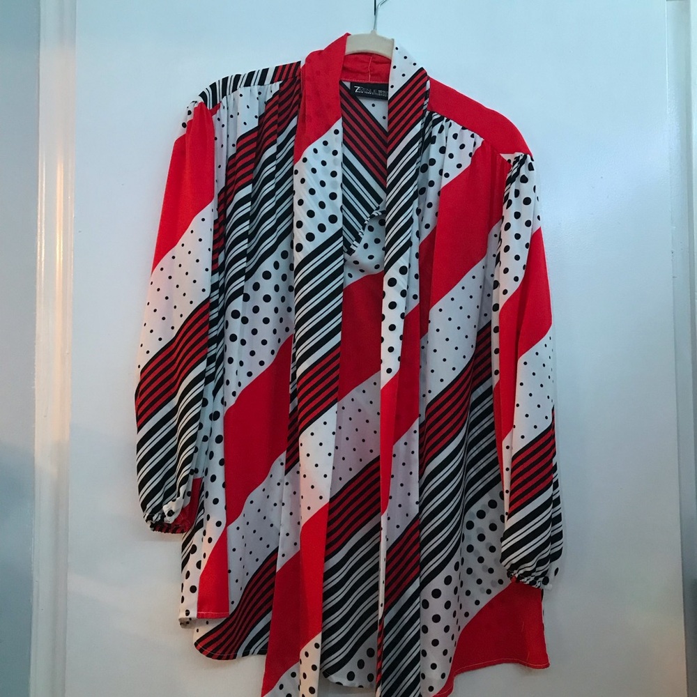 New York & Company Red and Black Graphic Button Down Shirt